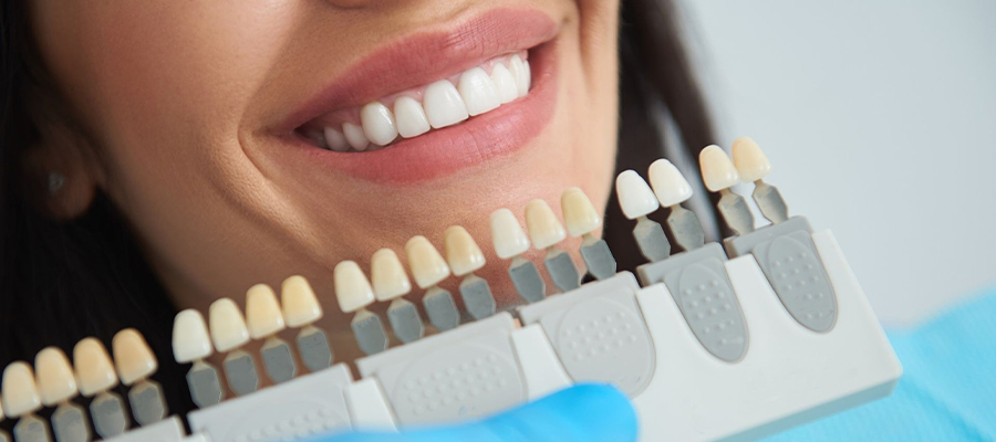 Zirkonium oder Porzellankronen? Welche ist die richtige für Sie?